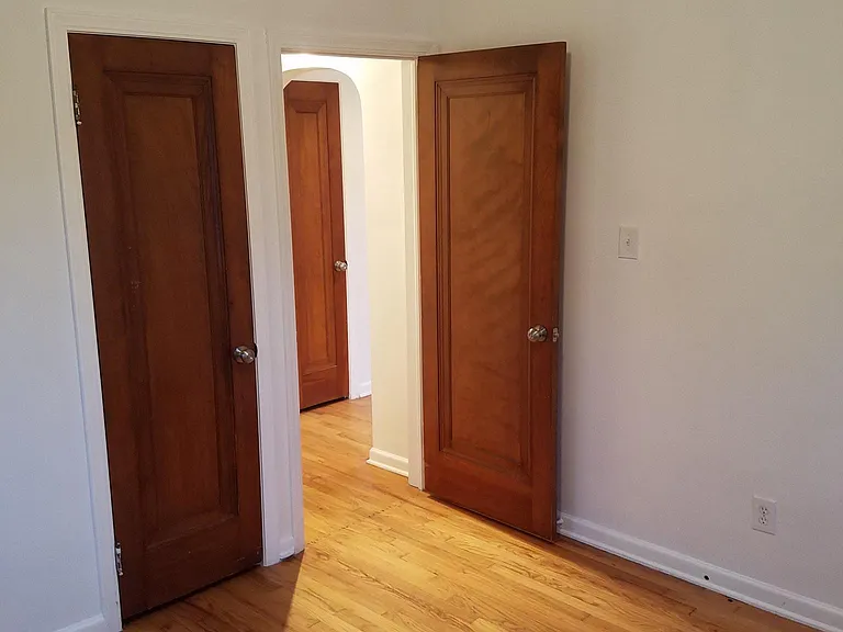 21619 Avalon St — Photo 21