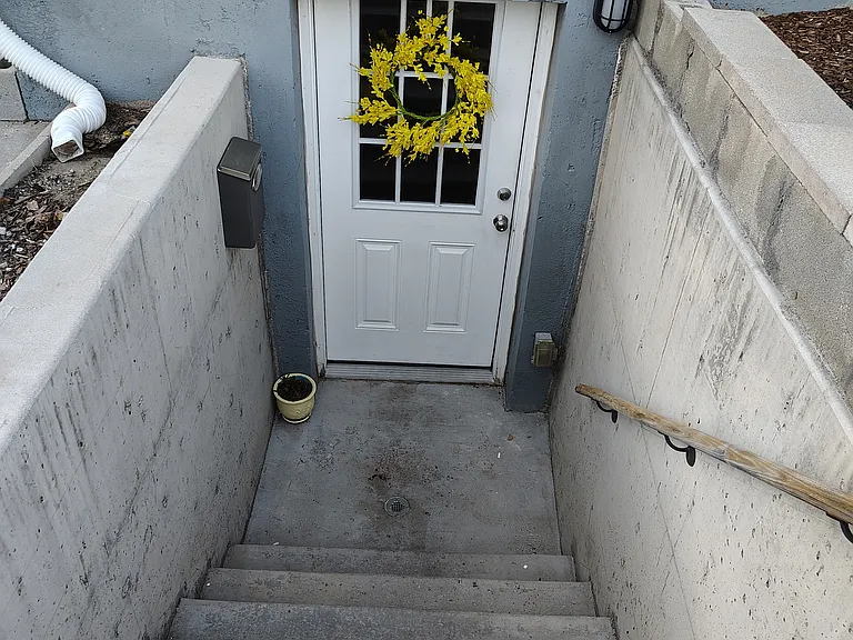 5205 Saddle Dr — Photo 4