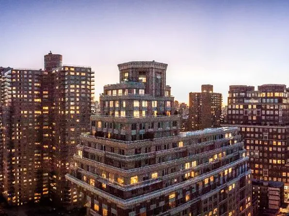 201 East 87th Street image 25 of 29