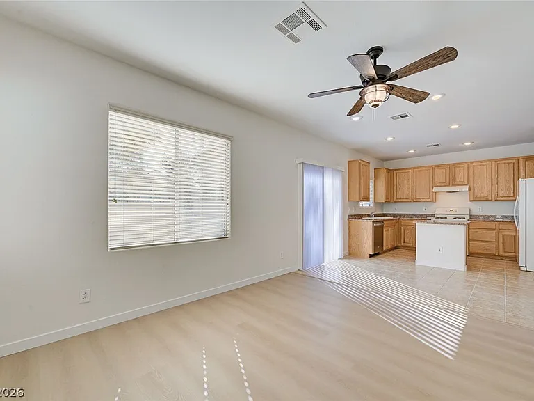 5389 Encino Springs Ave — Photo 10