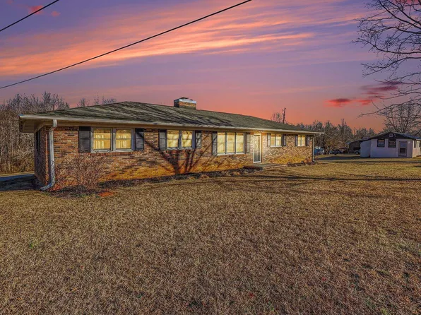 315 Graham Chapel Rd, Cowpens, SC 29330
