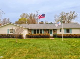8309 Manchester Dr, Grand Blanc, MI 48439