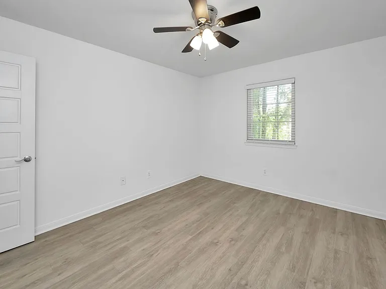 Parkside Place — Photo 27
