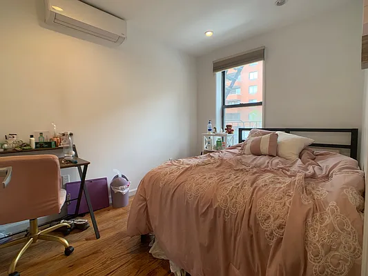 Rented by Corcoran | media 10