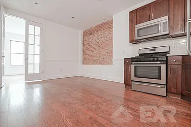 272 Sumpter Street, #2A