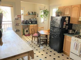 141 Centre St #2, Boston, MA 02119