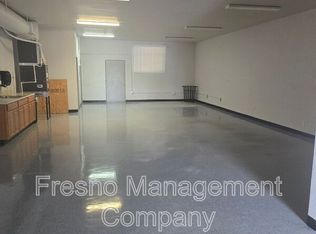 1302 N Wishon Ave, Fresno, CA 93728