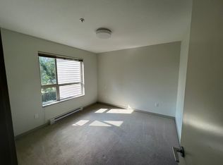 8695 160th St #311, Surrey, BC