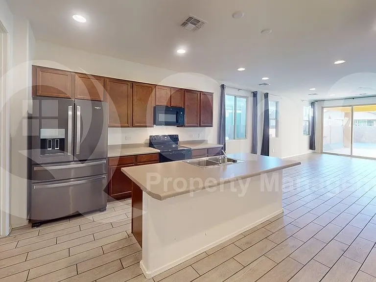988 W Calle Monte Lindo — Photo 4