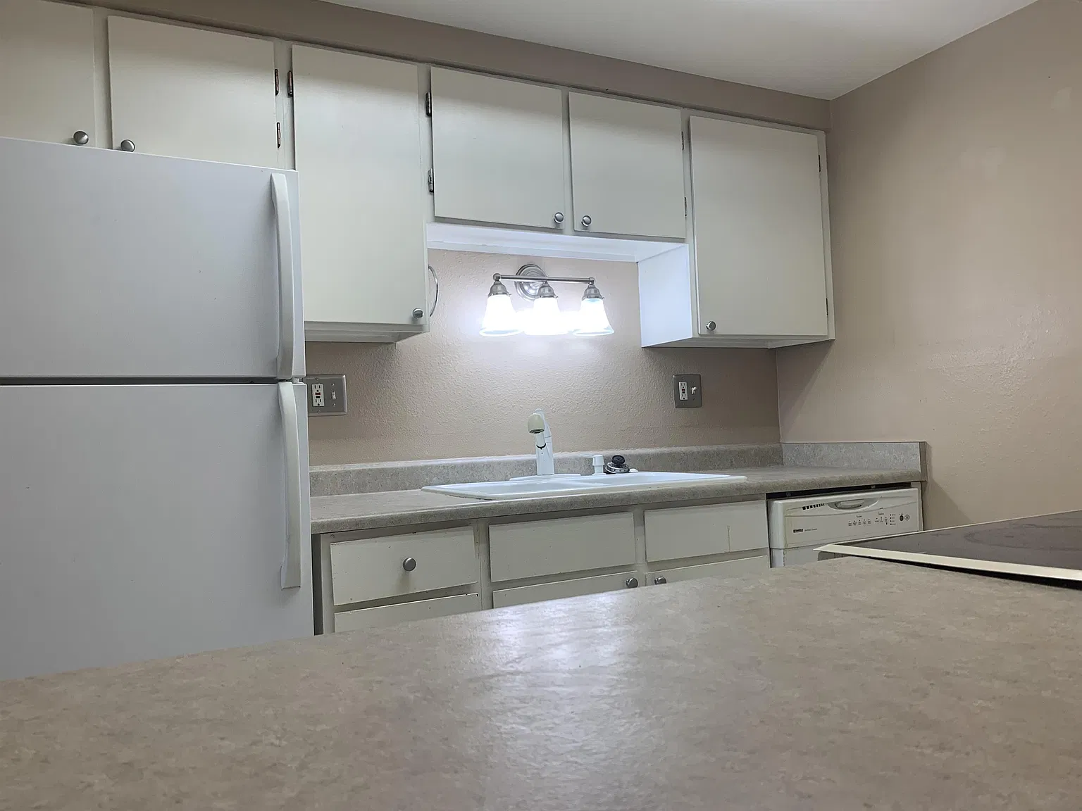 12172 Huron St — Photo 4