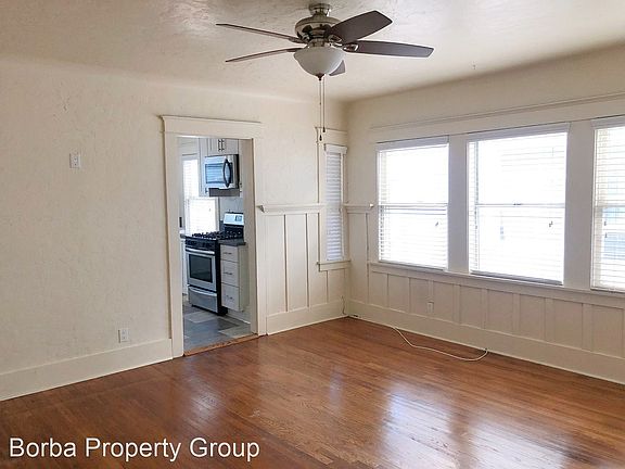 4th image of 446 W 4th St #6955324