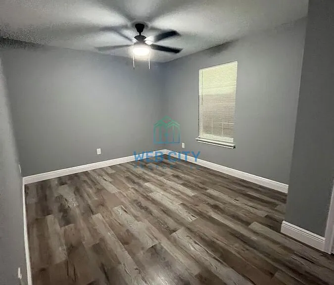 3021 Modree Ave — Photo 4