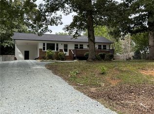 503 E Graham St, Mebane, NC 27302