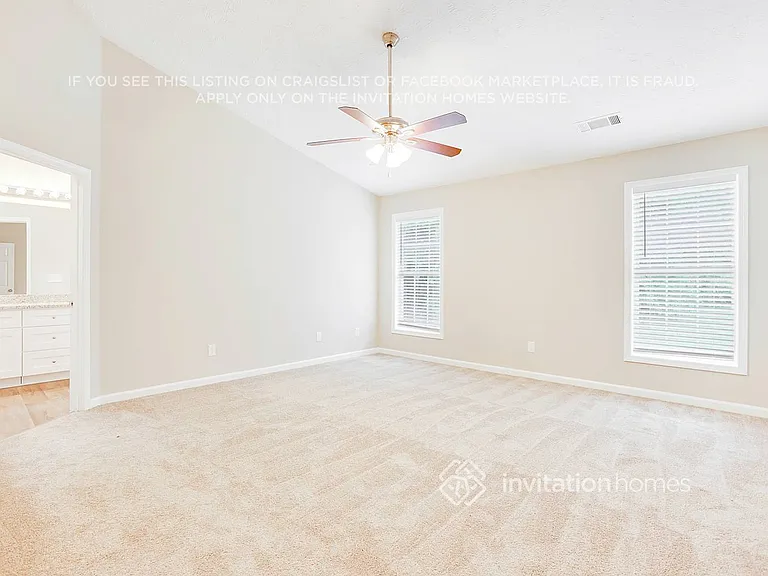 308 Devonshire Dr — Photo 16