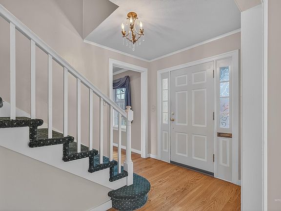 3rd image of 705 6th St