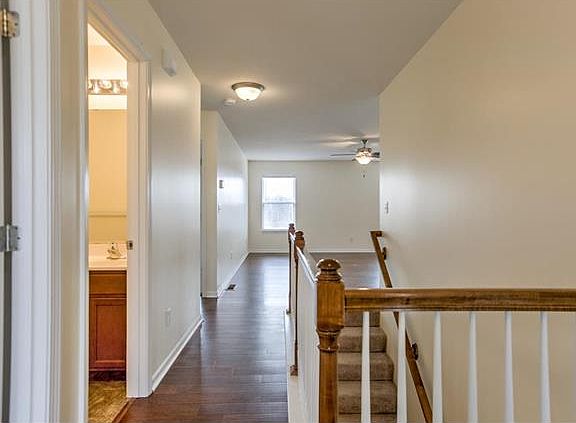 4th image of 3109 NE 89th St