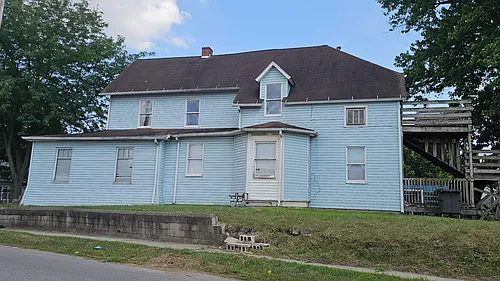 901 S 2nd St Photo 1