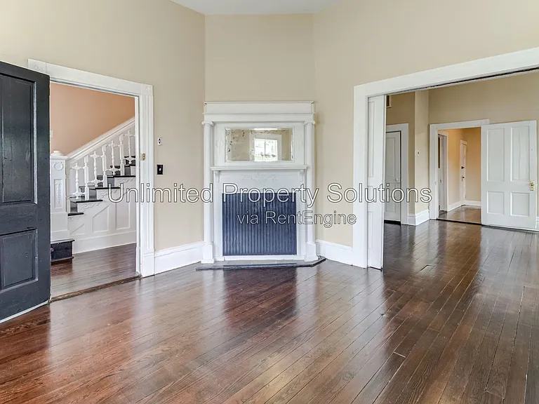108 N 8th St #A — Photo 10