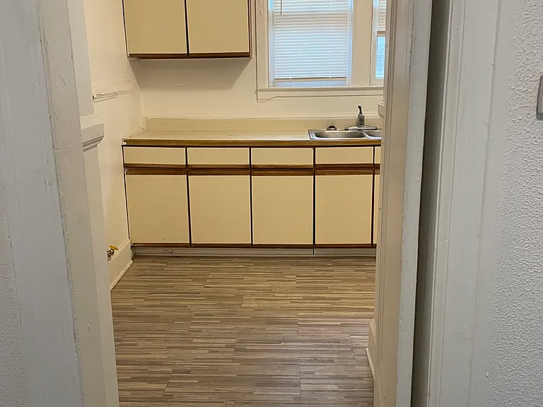 4336 Cortland St #2 — Photo 5