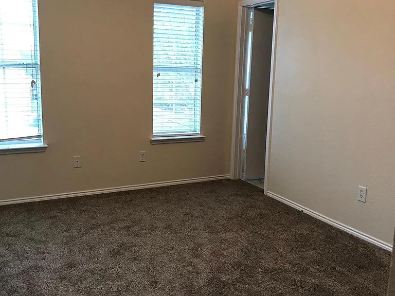 1512 Pine Ln — Photo 18