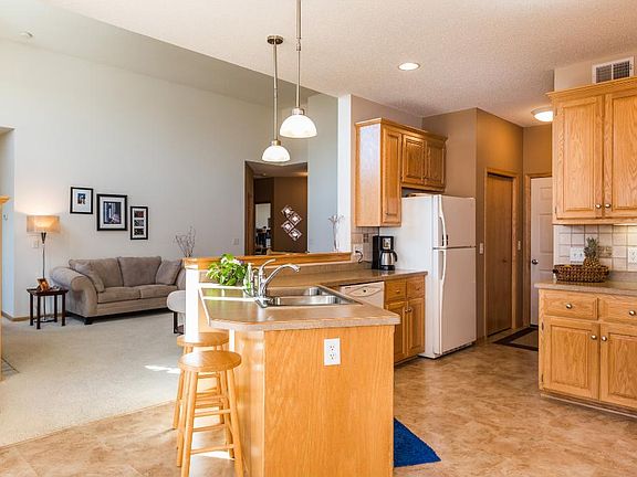 5th image of 21203 Pasofino Cir N