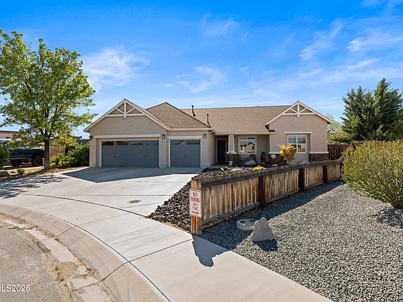 3rd image of 70 Riverside Dr