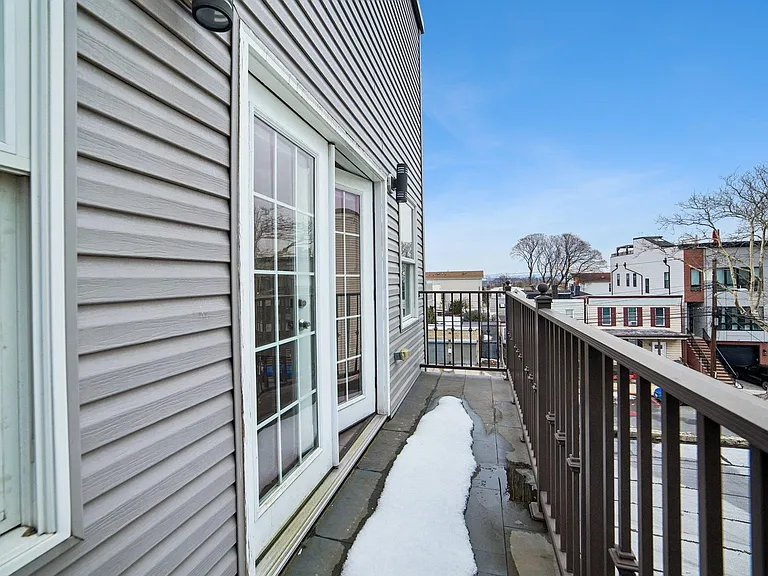 46 Carlton Ave #B — Photo 30