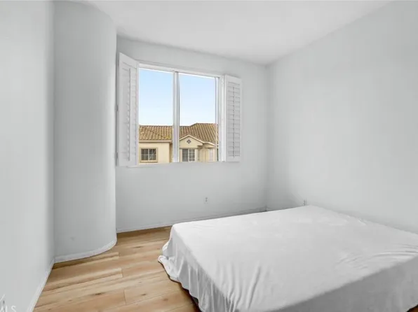 640 Camino De La Reina APT 1309, San Diego, CA 92108