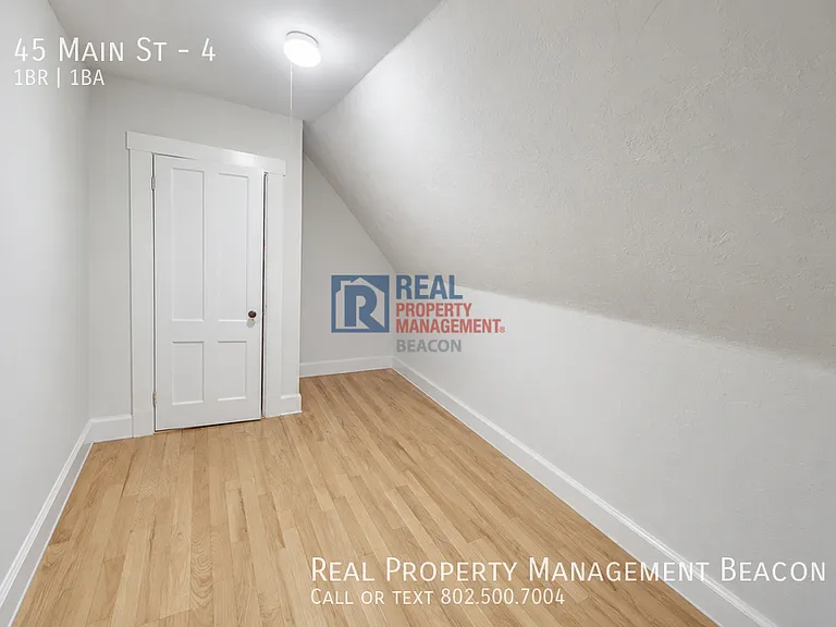 45 Main St #4 — Photo 3