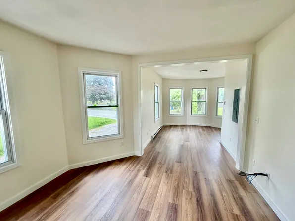 23 Pembroke St #1, Portland, ME 04103