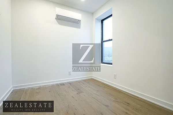 Rented by ZealEstate Group Inc | media 15