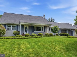 5986 Washington Ln, Bensalem, PA 19020
