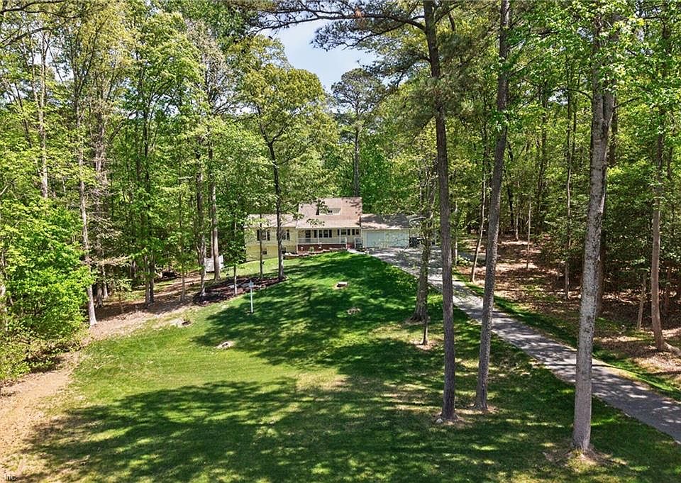 1st image of 119 Tanbark Ln