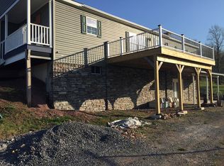 525 Center Square Rd, Blain, PA 17006