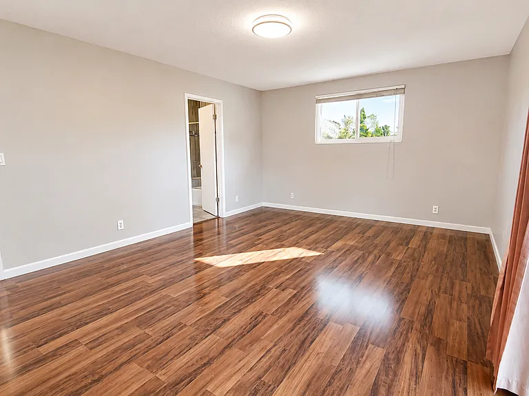 2132 Forbes Ave — Photo 35