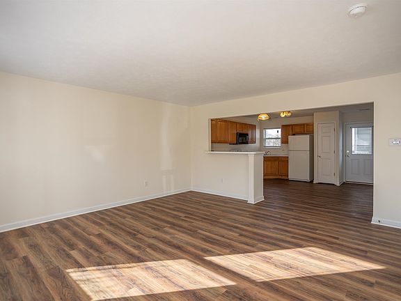 5th image of 1295 Old Richmond Cir