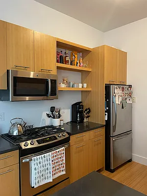 Rented by Jacquelyn 327 LLC | media 6