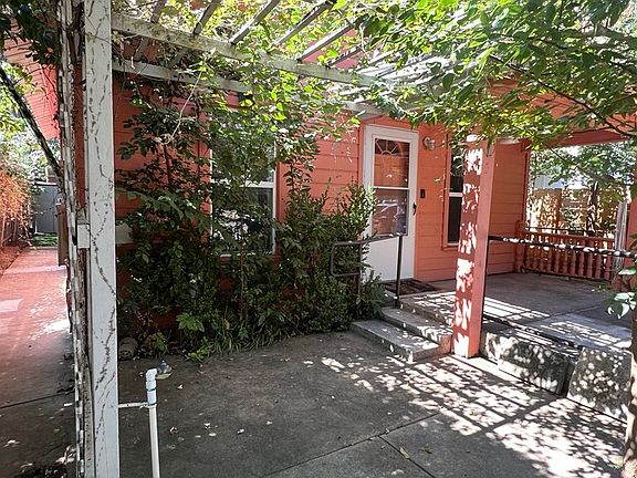 3rd image of 2215 Garden St