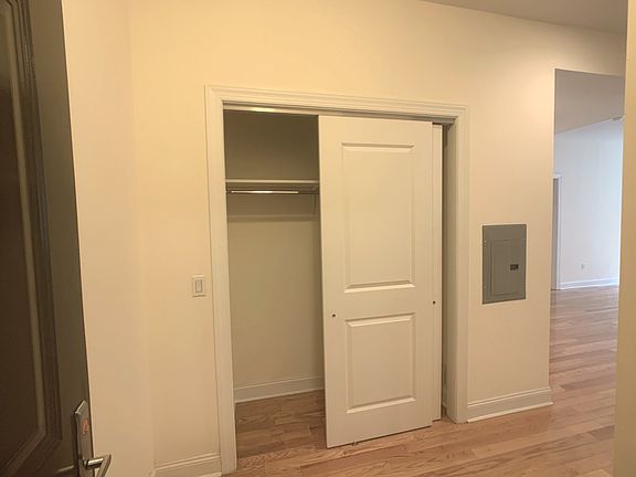 5th image of 101 Clinton St #3BB