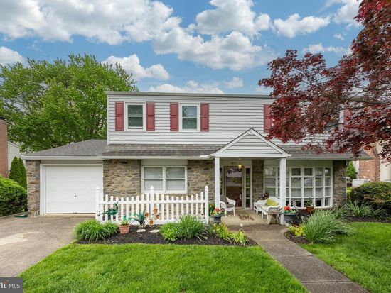 2613 Caranel Rd, Broomall, PA 19008