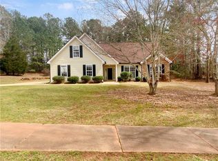 303 Park Chase Ct, Griffin, GA 30224