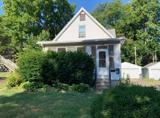 305 N Willis Ave, Champaign, IL 61821