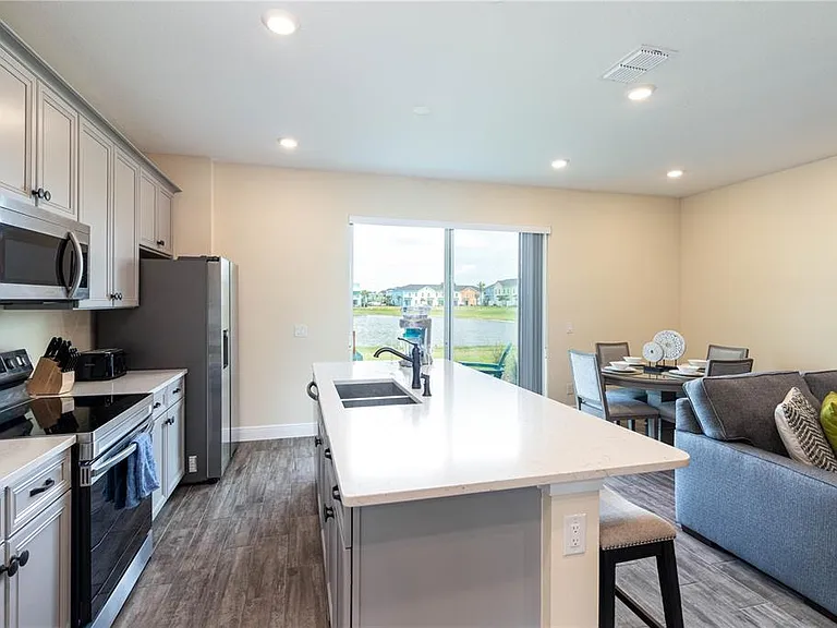 3001 Caribbean Soul Dr — Photo 6