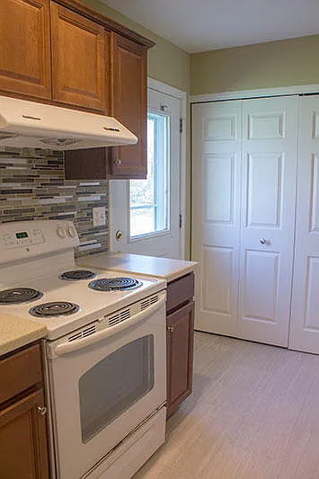 5204 Tessa Way — Photo 12