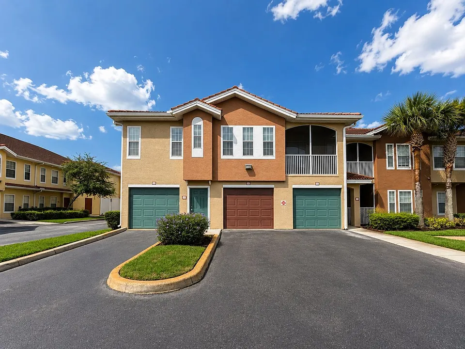 12021 Villanova Dr #112