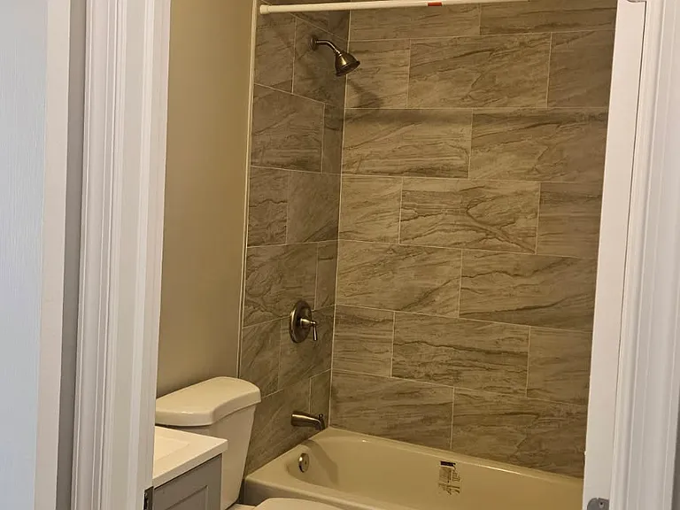 1728 Spence St — Photo 6