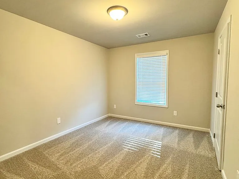 1205 McCoy St — Photo 12