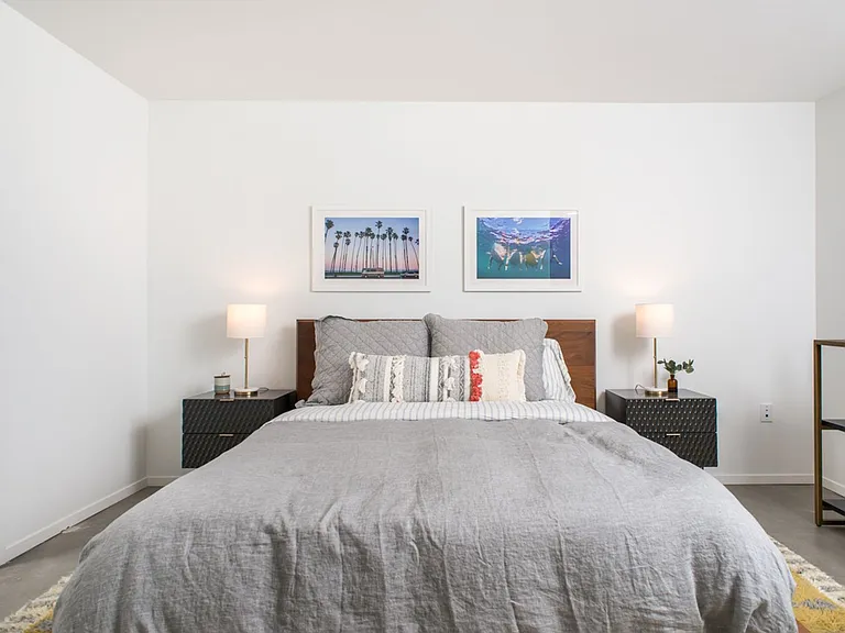 The Californian Coastal Apartments — Photo 30