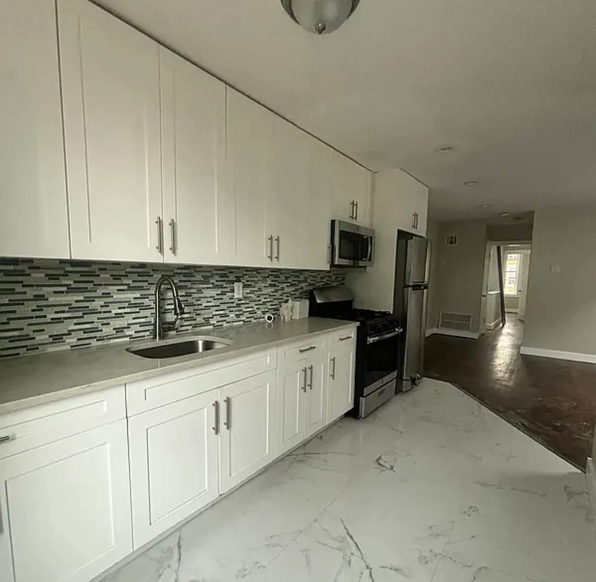 2 bed, $1,999 — Photo 2