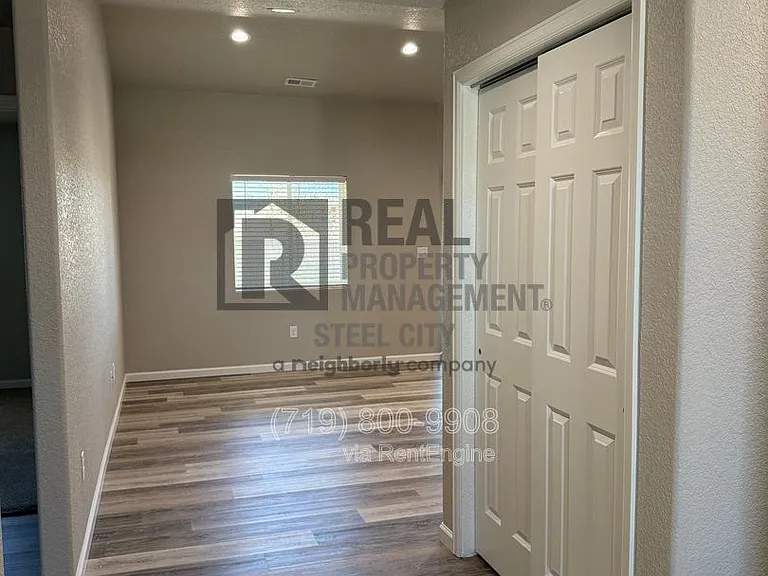 155 S Stardust Cir — Photo 5